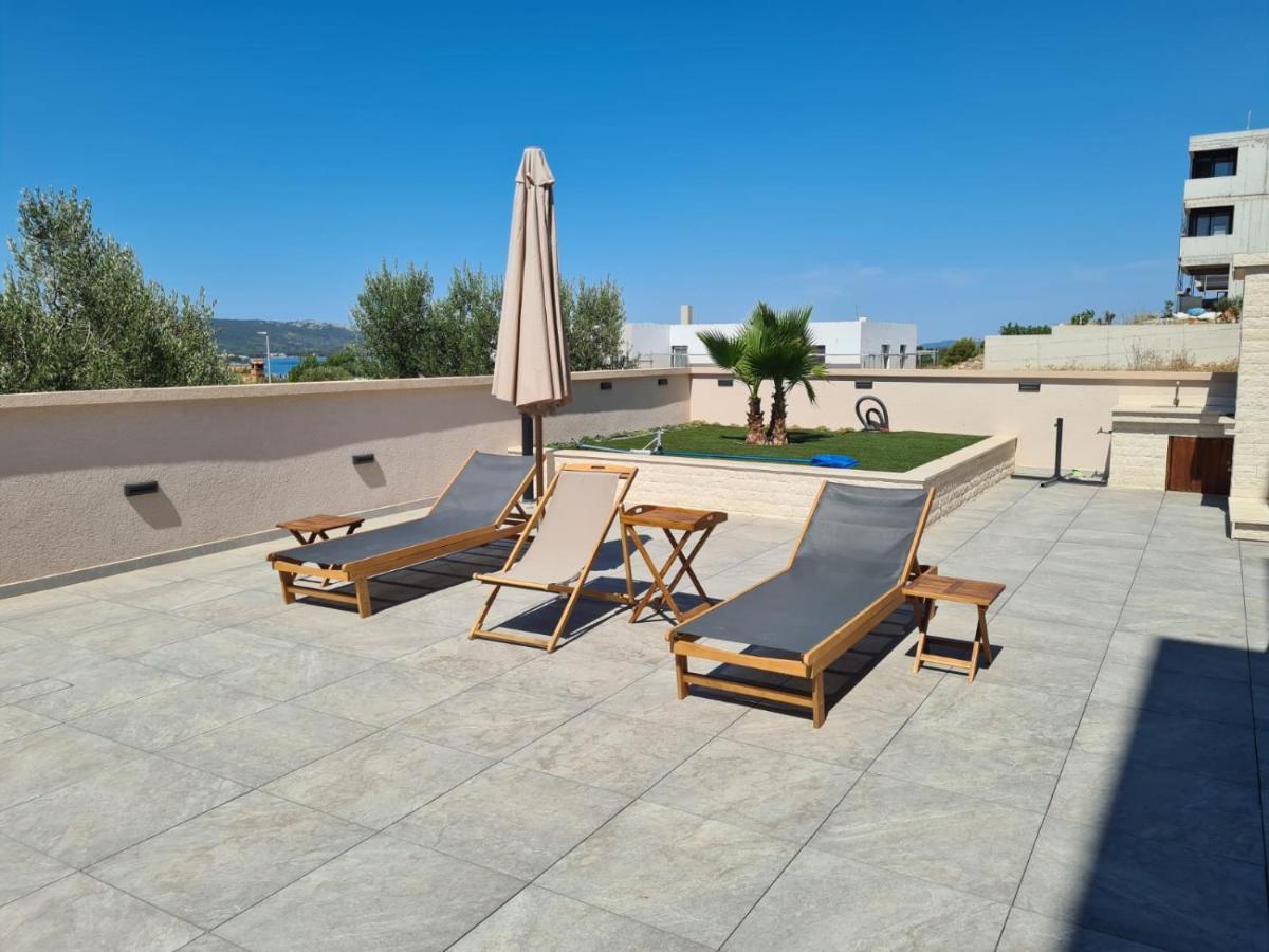 Apartment Rose Garden Sveti Filip i Jakov Dış mekan fotoğraf