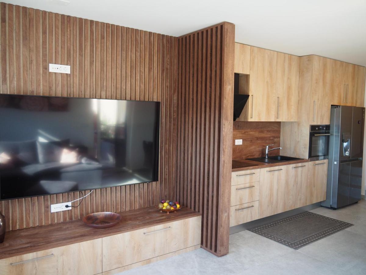 Apartment Rose Garden Sveti Filip i Jakov Dış mekan fotoğraf