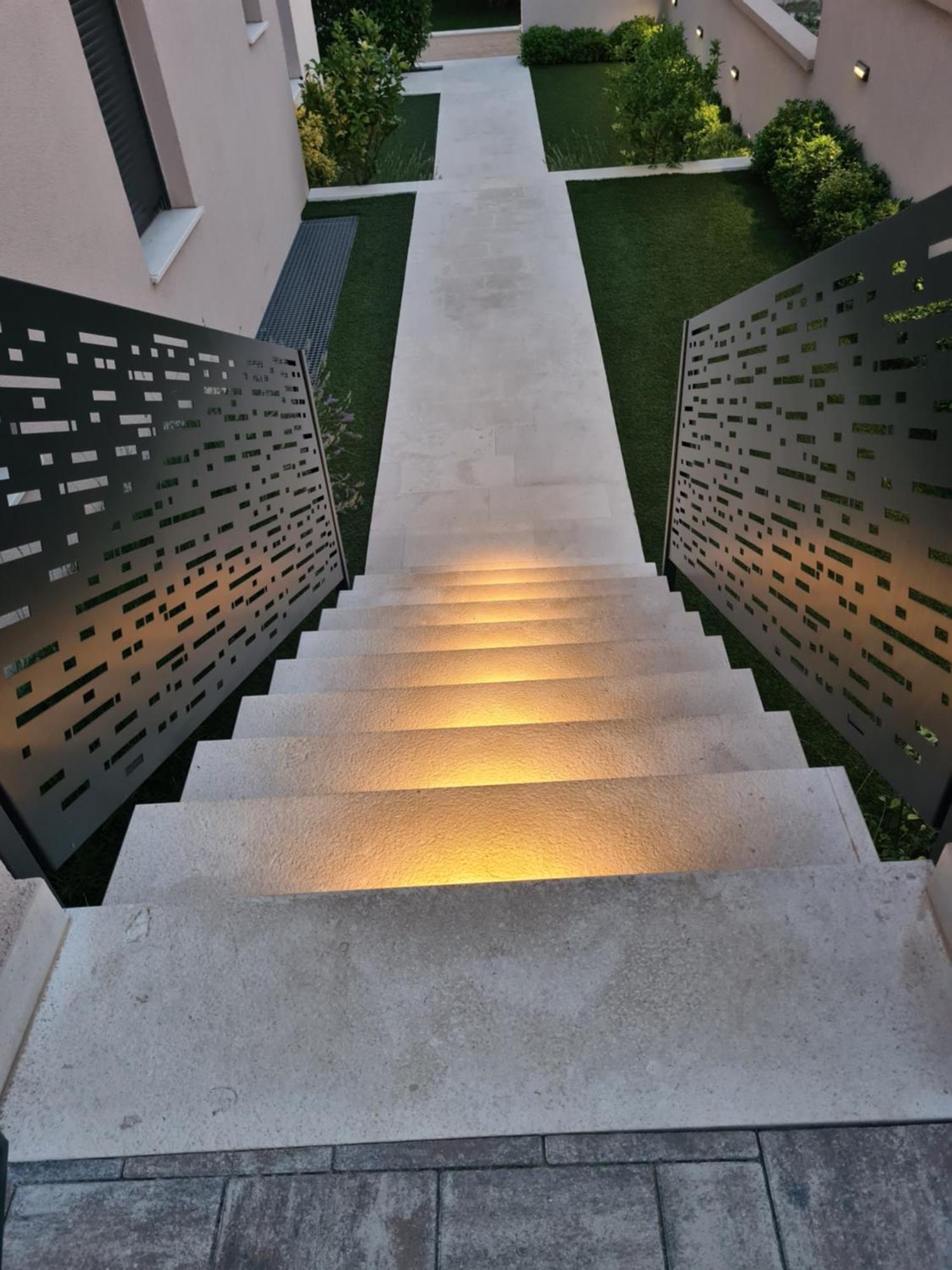 Apartment Rose Garden Sveti Filip i Jakov Dış mekan fotoğraf