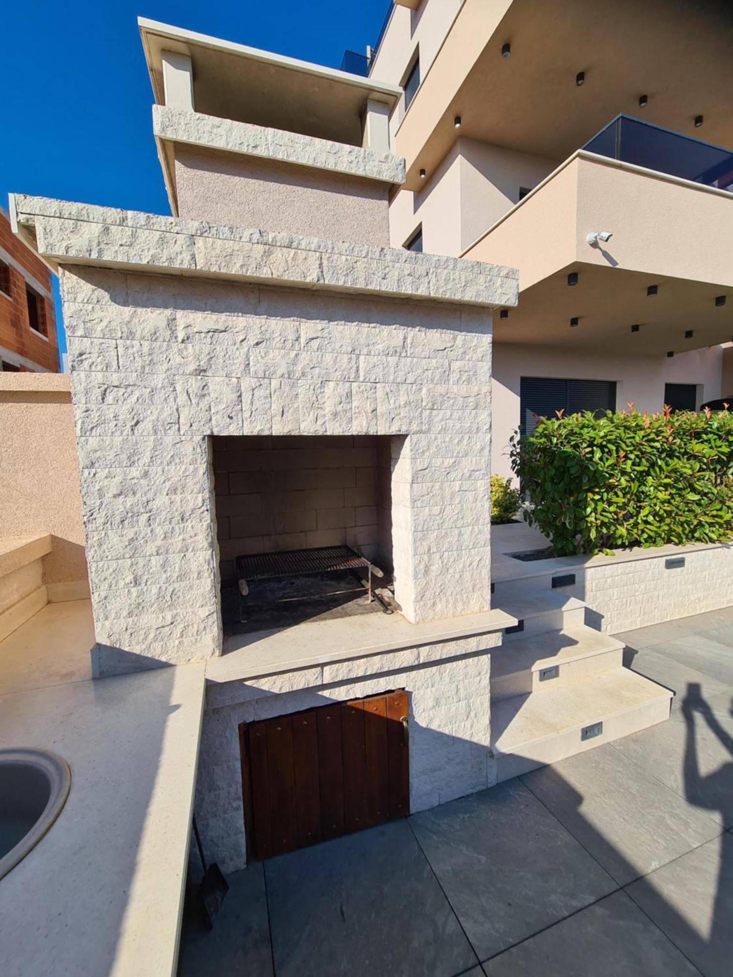 Apartment Rose Garden Sveti Filip i Jakov Dış mekan fotoğraf